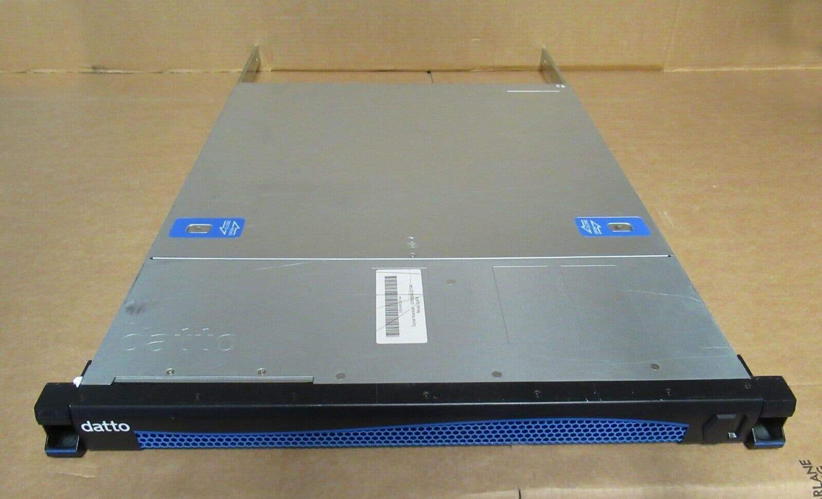ASRockRack Datto s4p2143 , Intel Xeon D-2143IT CPU @ 2.20GHz, 64 Go ram , 240x SATA M2 + 5x 1To SSD, 2x port 10Gb, 2x PSU 240Watt